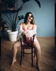 Prostitute Julia - Image 3